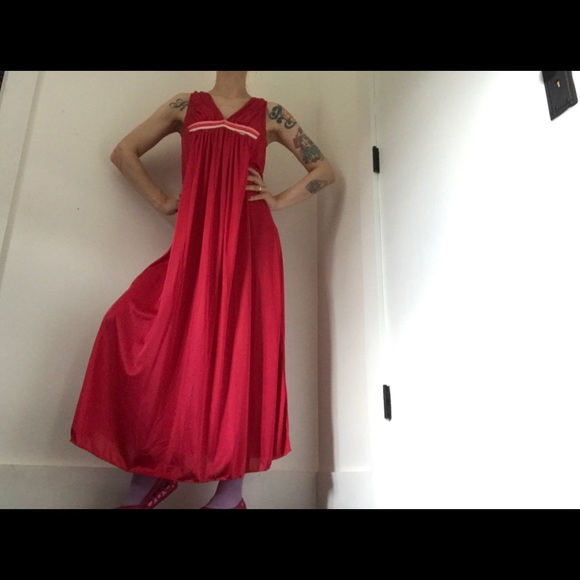 Vintage 1950’s Vintage Nightgown Red & Pink Maxi - Picture 7 of 11